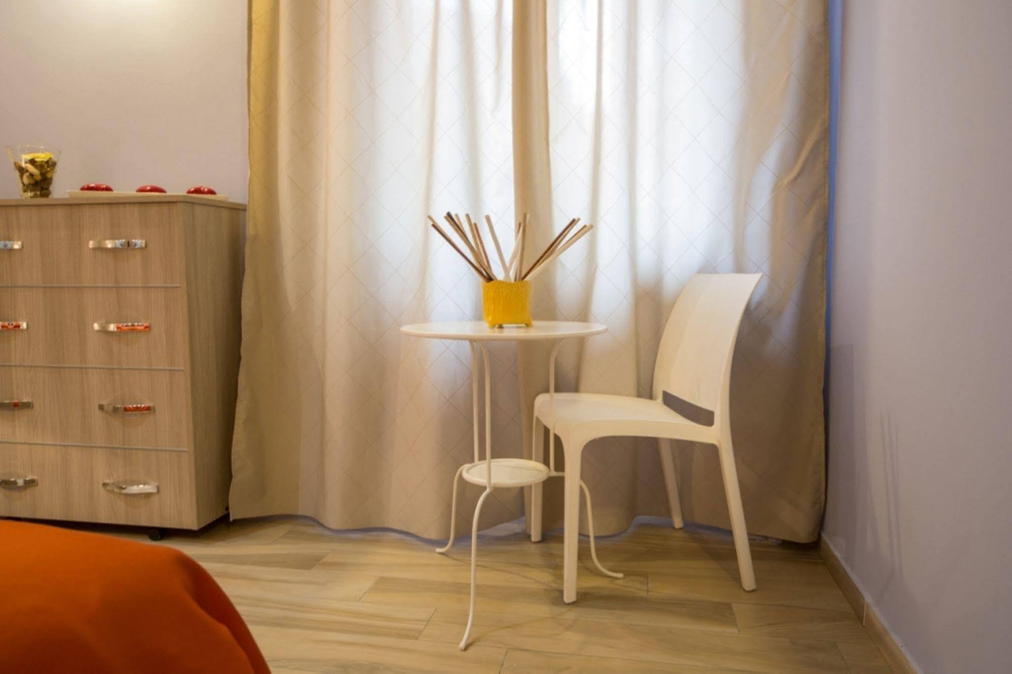 Mikale Rooms Roma Exterior foto