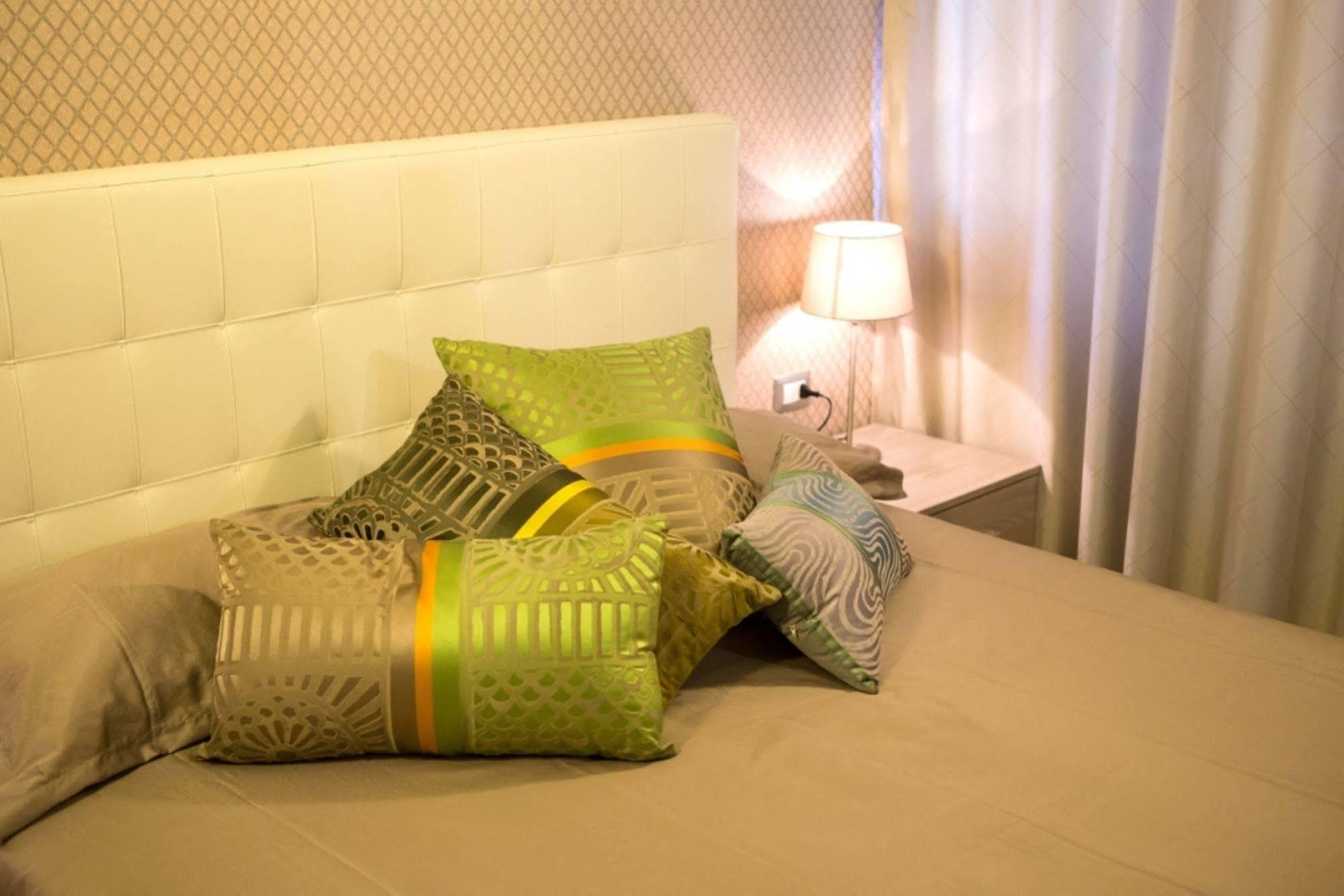 Mikale Rooms Roma Exterior foto